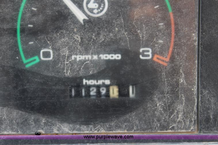 image for item J3721 1998 Case 580L backhoe