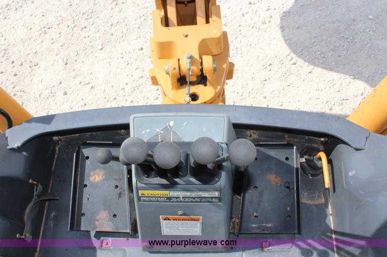 image for item J3721 1998 Case 580L backhoe