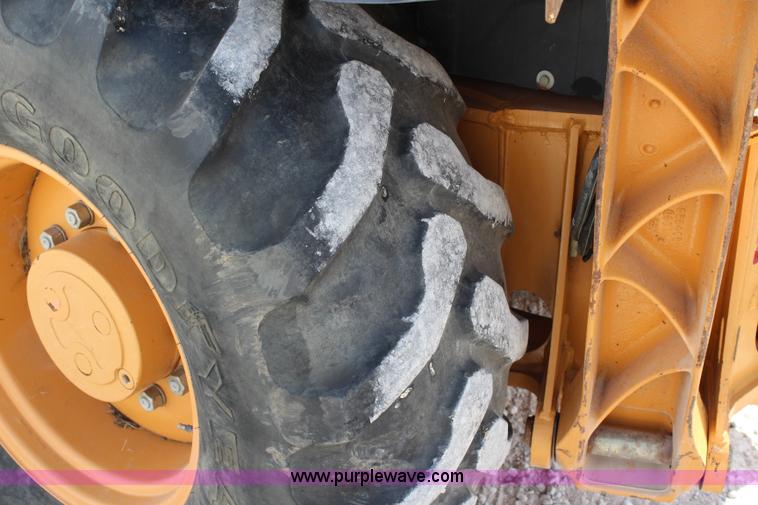 image for item J3721 1998 Case 580L backhoe