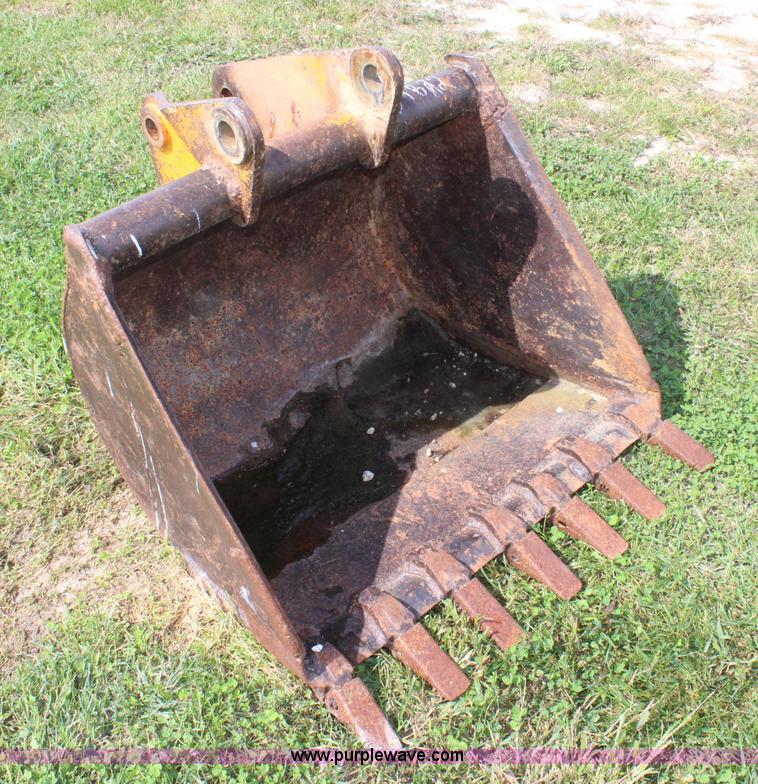 image for item J3721 1998 Case 580L backhoe