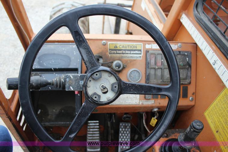 image for item J4369 Lull 644B-42 telehandler