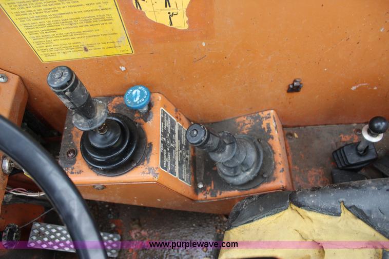 image for item J4369 Lull 644B-42 telehandler