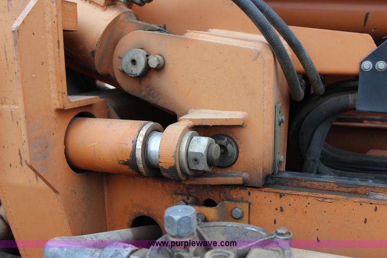 image for item J4369 Lull 644B-42 telehandler