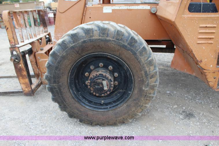 image for item J4369 Lull 644B-42 telehandler