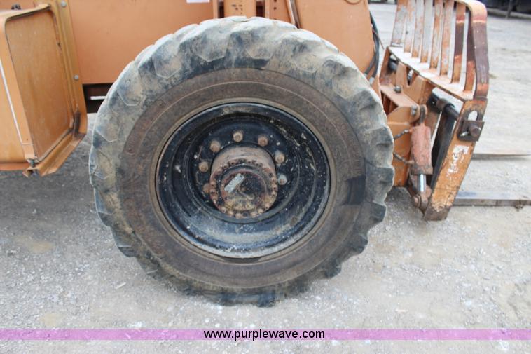 image for item J4369 Lull 644B-42 telehandler