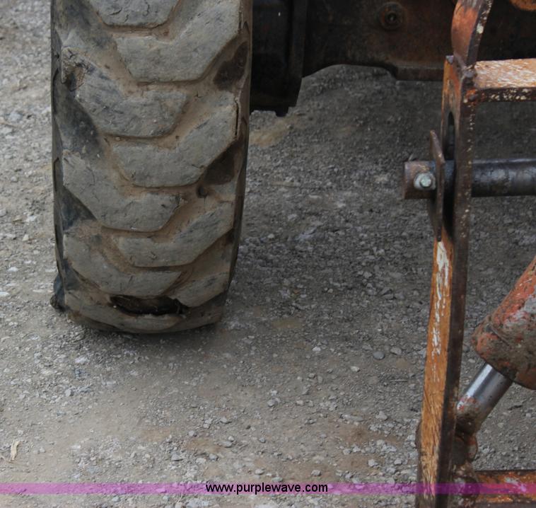 image for item J4369 Lull 644B-42 telehandler