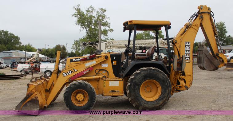 image for item J4370 2000 John Deere 310SE backhoe