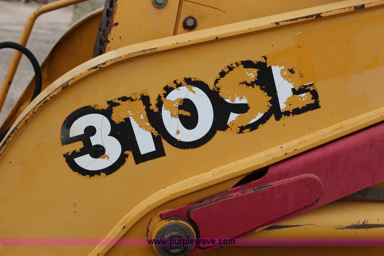 image for item J4370 2000 John Deere 310SE backhoe