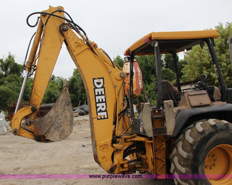 image for item J4370 2000 John Deere 310SE backhoe