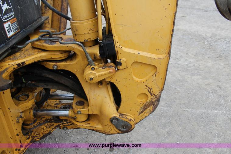 image for item J4370 2000 John Deere 310SE backhoe