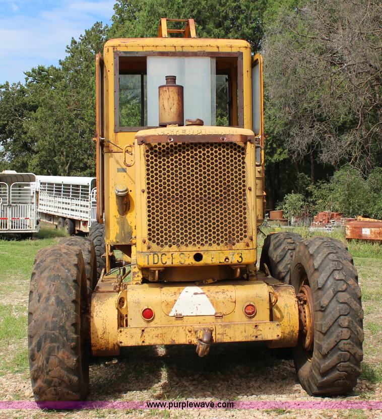 image for item J4394 1965 Caterpillar 12E rigid frame motor grader