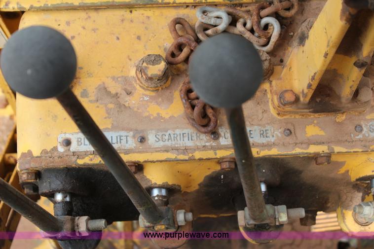 image for item J4394 1965 Caterpillar 12E rigid frame motor grader