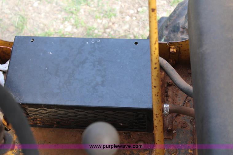 image for item J4394 1965 Caterpillar 12E rigid frame motor grader