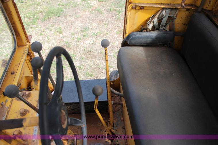 image for item J4394 1965 Caterpillar 12E rigid frame motor grader