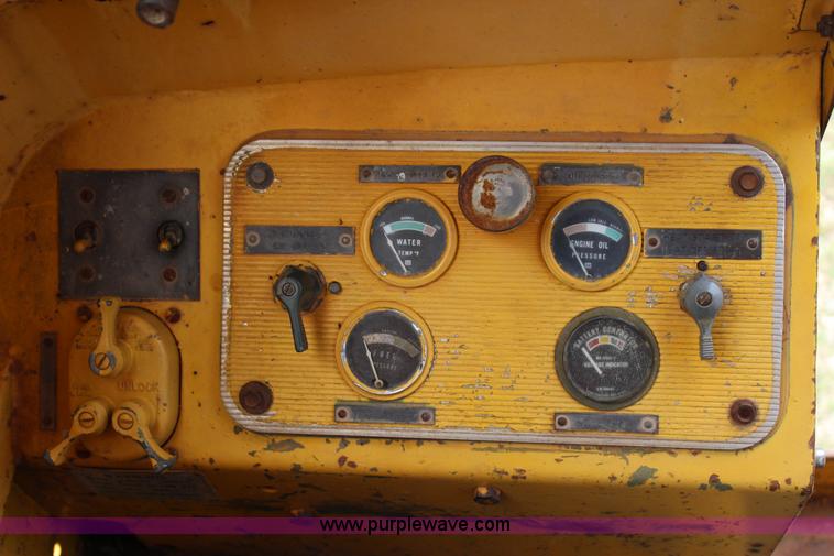 image for item J4394 1965 Caterpillar 12E rigid frame motor grader