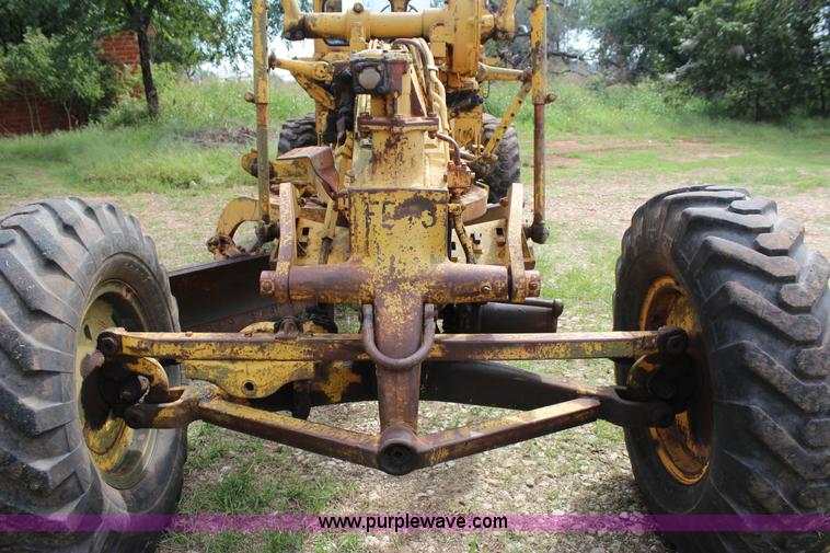 image for item J4394 1965 Caterpillar 12E rigid frame motor grader