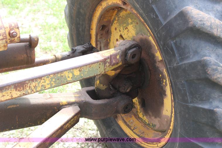 image for item J4394 1965 Caterpillar 12E rigid frame motor grader