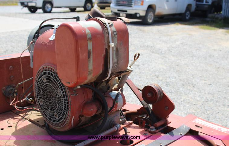 image for item J4412 Ditch Witch 1420KG trencher