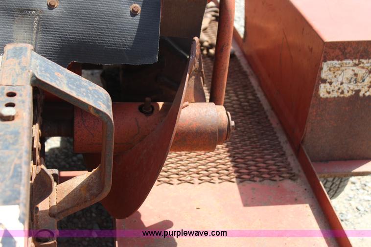 image for item J4412 Ditch Witch 1420KG trencher