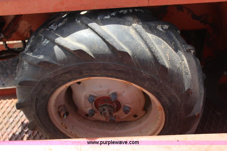 image for item J4412 Ditch Witch 1420KG trencher