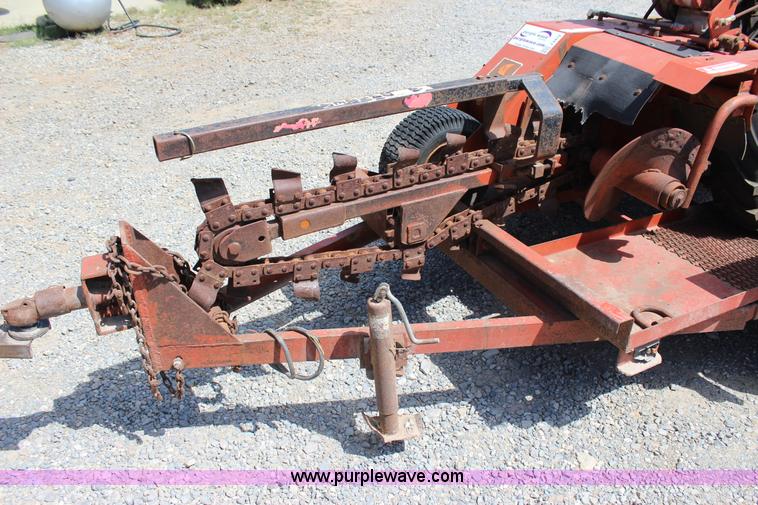 image for item J4412 Ditch Witch 1420KG trencher