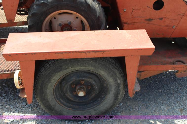 image for item J4412 Ditch Witch 1420KG trencher