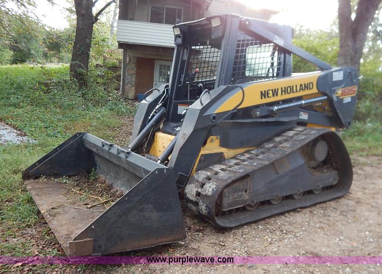 image for item J6376 2007 New Holland C185 skid steer