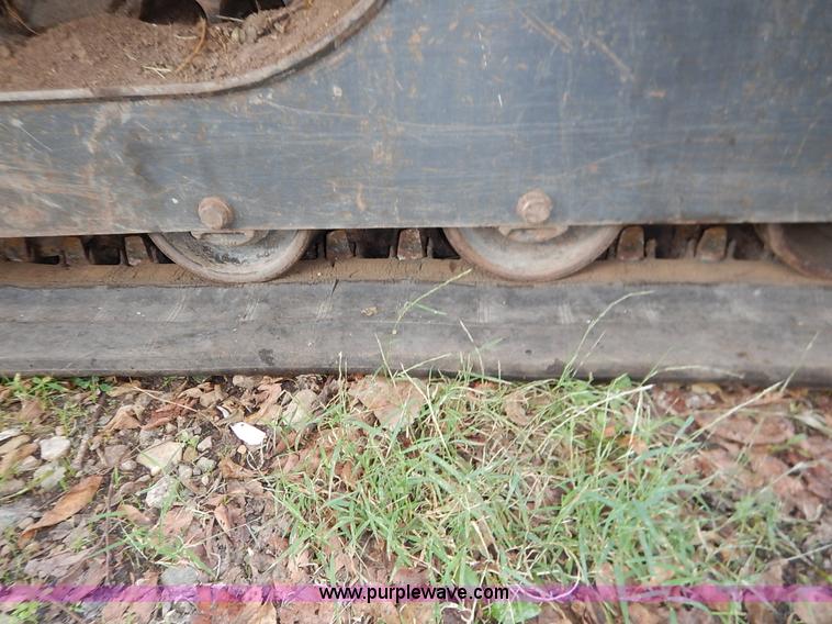 image for item J6376 2007 New Holland C185 skid steer