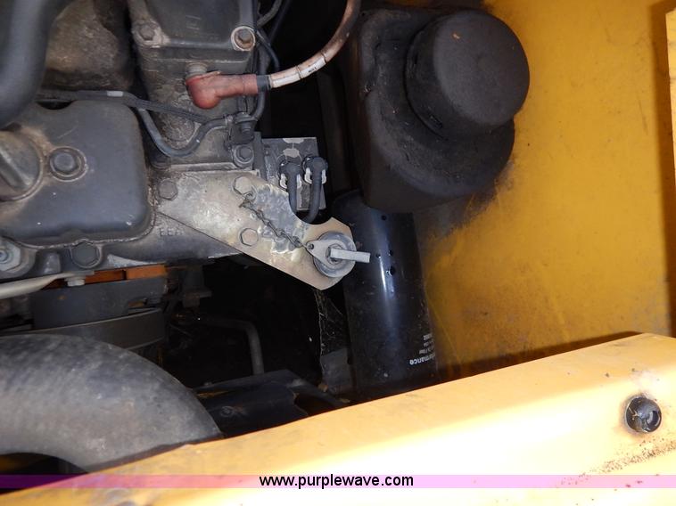 image for item J6376 2007 New Holland C185 skid steer