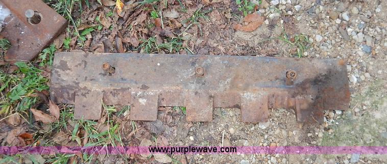 image for item J6376 2007 New Holland C185 skid steer