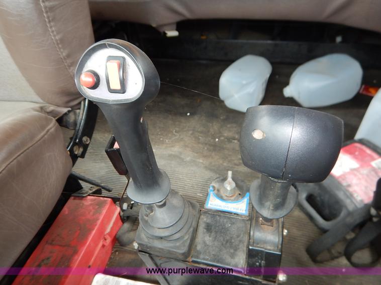 image for item J6378 2002 International 4900 Crew Cab dump truck