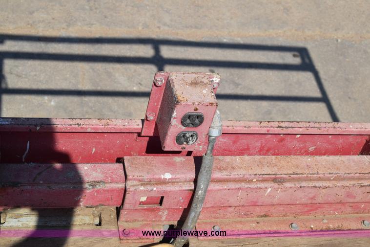 image for item J7230 1997 Mec 2548 HT scissor lift