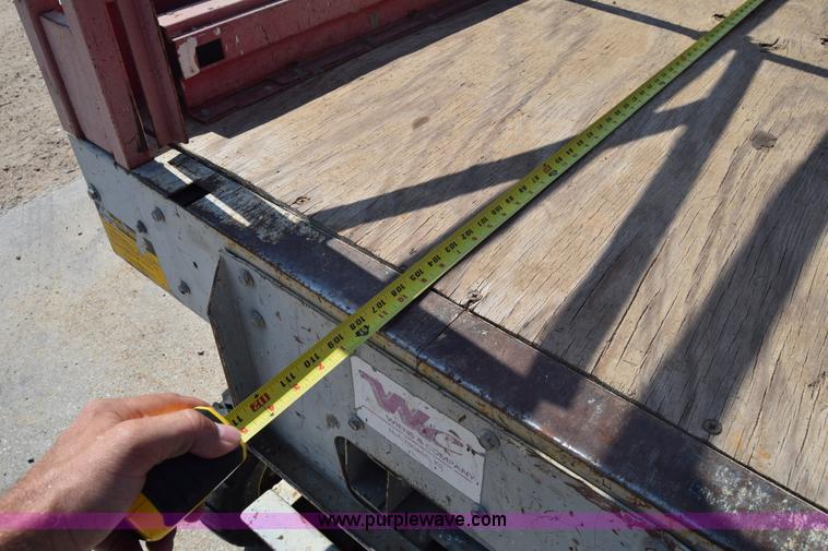 image for item J7230 1997 Mec 2548 HT scissor lift