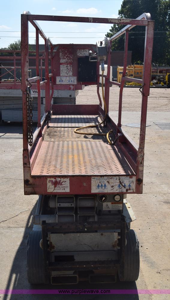 image for item J7231 Mec 2033ES scissor lift