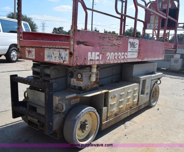 image for item J7231 Mec 2033ES scissor lift