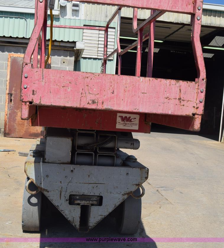 image for item J7231 Mec 2033ES scissor lift