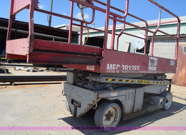 image for item J7231 Mec 2033ES scissor lift