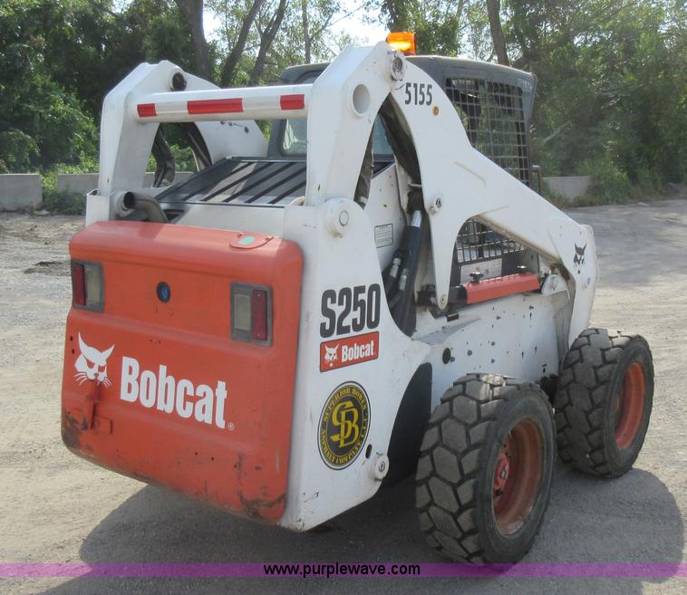 image for item J8659 2007 Bobcat S250 skid steer