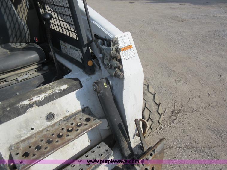 image for item J8659 2007 Bobcat S250 skid steer