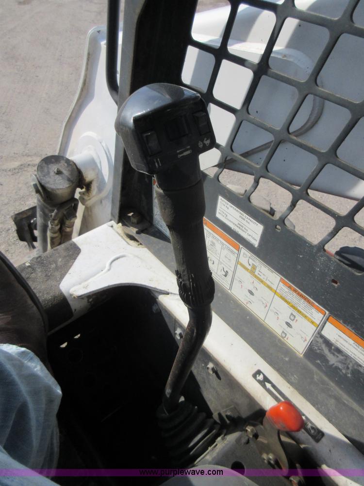 image for item J8659 2007 Bobcat S250 skid steer