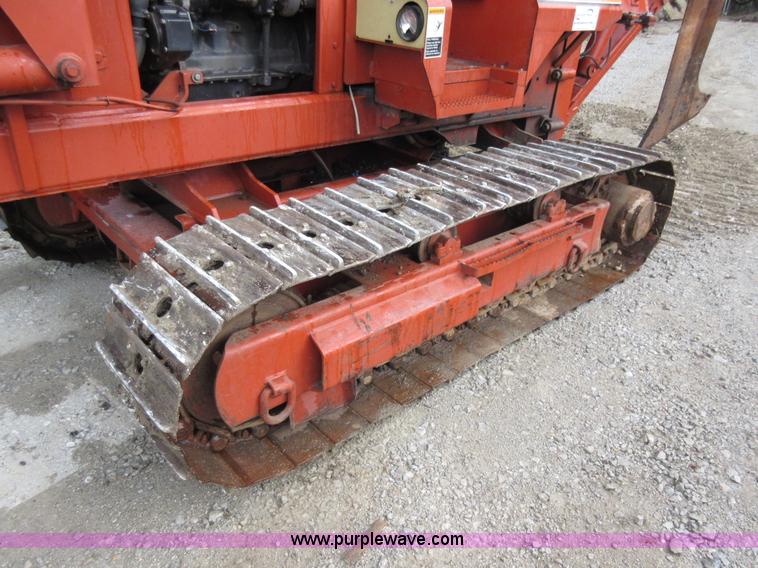 image for item J8670 Ditch Witch HT100J cable plow