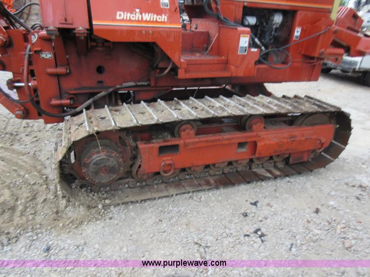 image for item J8670 Ditch Witch HT100J cable plow