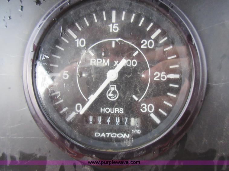 image for item J8670 Ditch Witch HT100J cable plow