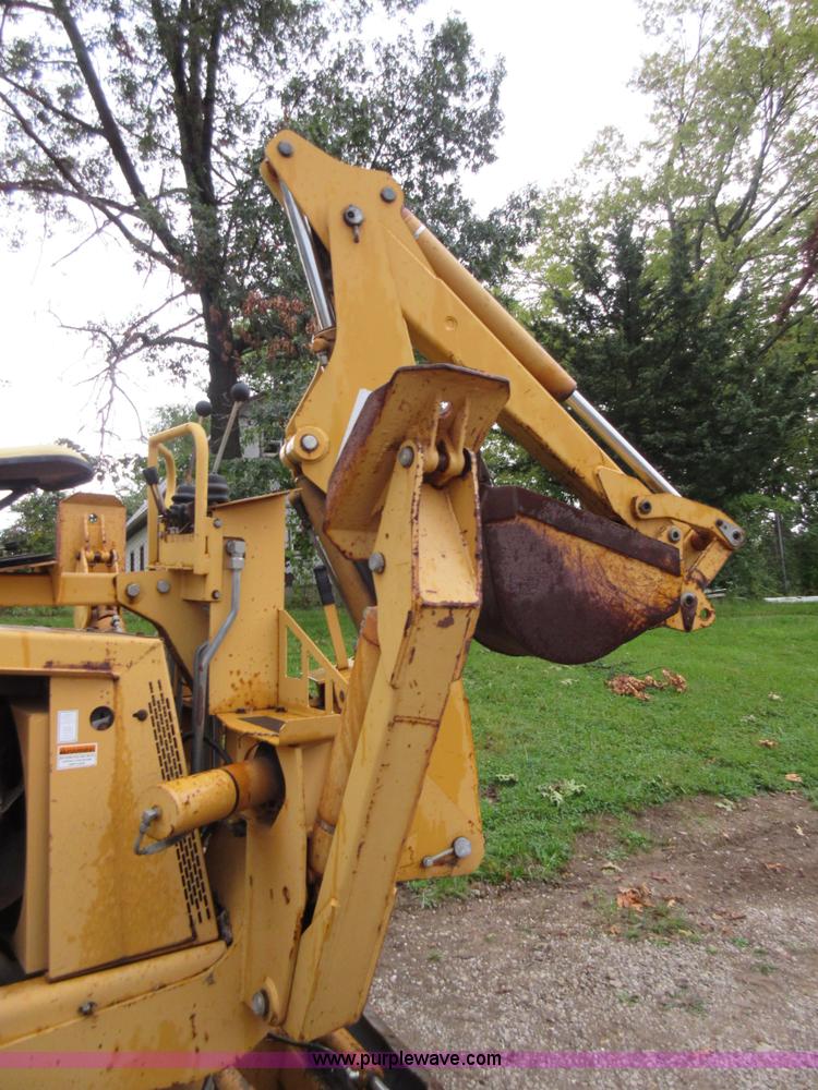 image for item J8671 Case 860 Turbo cable plow