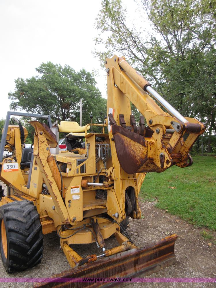 image for item J8671 Case 860 Turbo cable plow