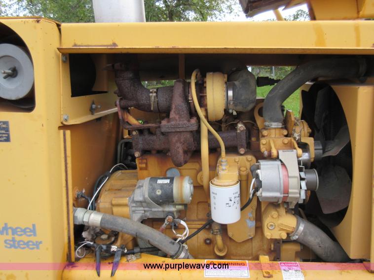 image for item J8671 Case 860 Turbo cable plow