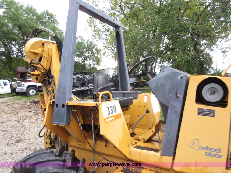 image for item J8671 Case 860 Turbo cable plow