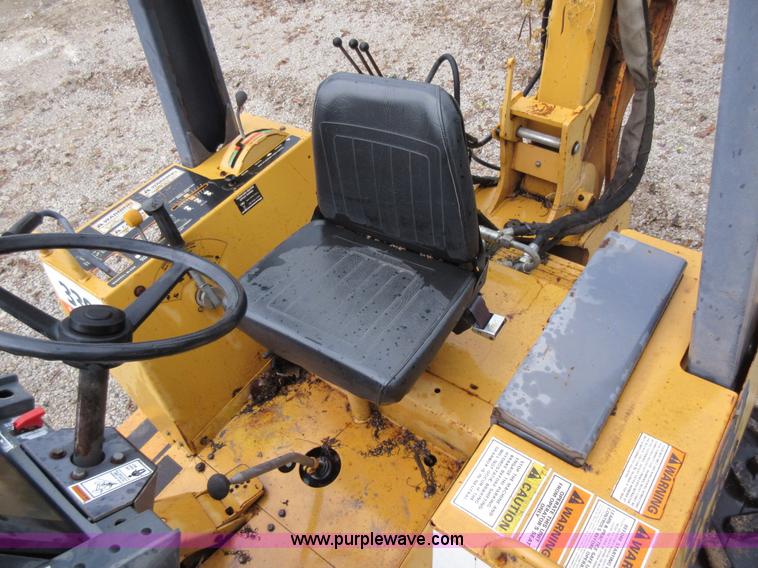 image for item J8671 Case 860 Turbo cable plow