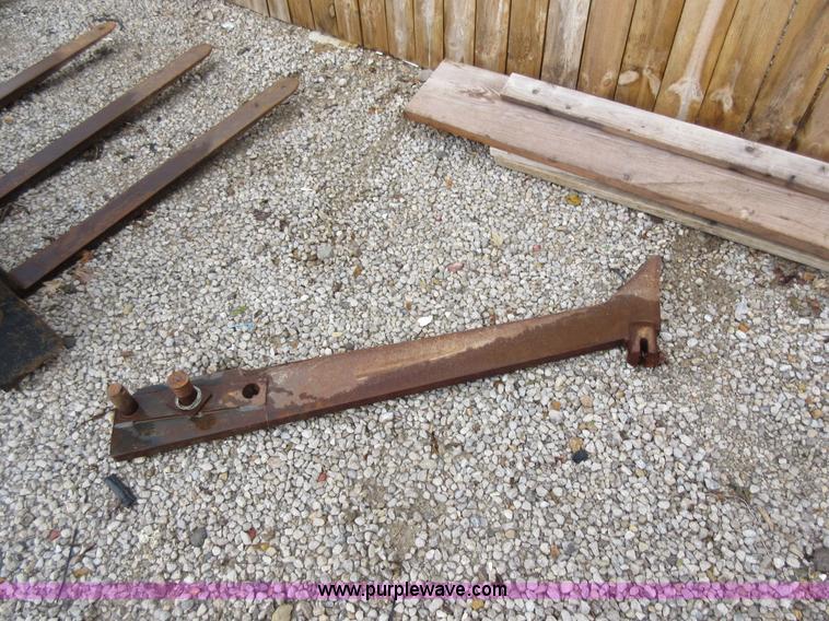 image for item J8671 Case 860 Turbo cable plow