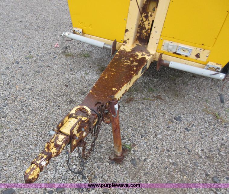 image for item J8679 Kilmond Bros Maxi-Lite light plant